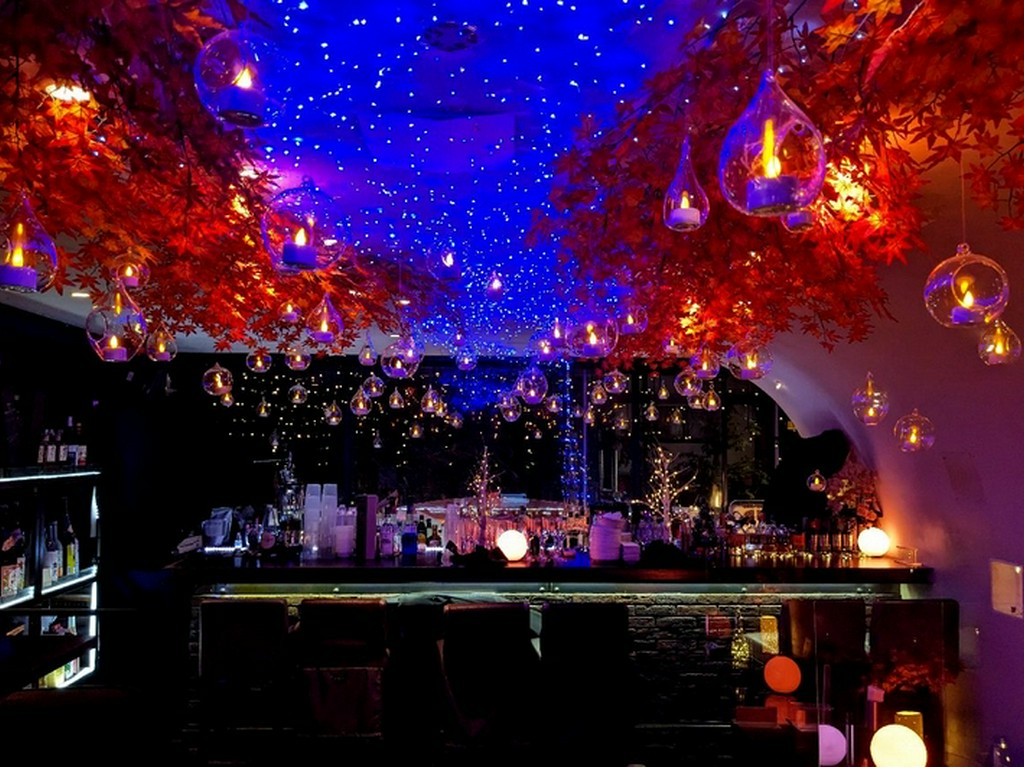 キラキライルミがお洒落な夜カフェ★