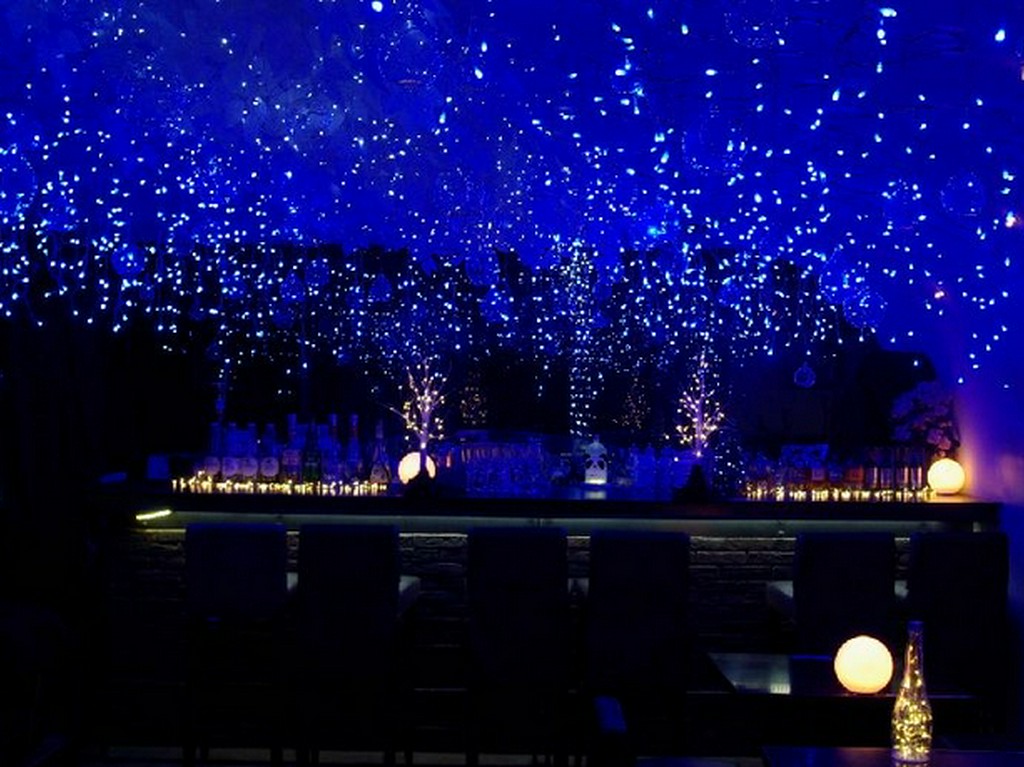 キラキライルミがお洒落な夜カフェ★