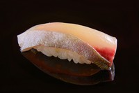 天然のシマアジ。あまりお目にかかれないはず。