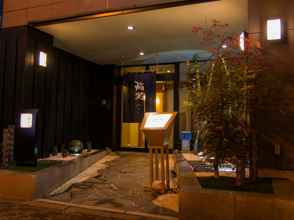 忘れられない味に、リピーターも続出