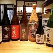 《数量限定酒》
菊姫　ひやおろし
獺祭　磨き二割三分

人気No.1の　三千盛…
和食にお勧めの日本酒をご用意しております。

