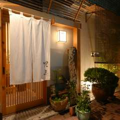 「まさか、こんな場所に」という立地が、食通の心をくすぐります