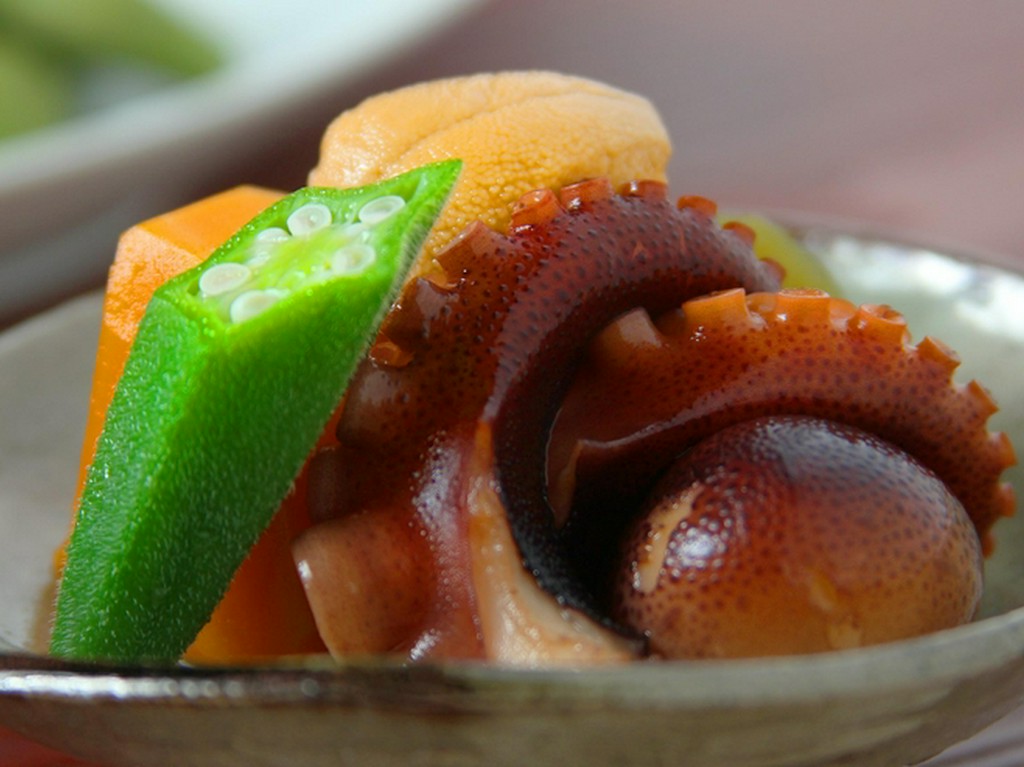 洋食でいえば前菜。『茄子とイイダコとウニの先付け』