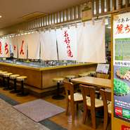 お店の中と外のお客様に、細やかな目配りをすることを大事に