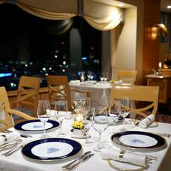 オリジナルスタイルのディナーなどリクエストにも対応可能