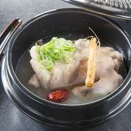 参鶏湯（サムゲタン）