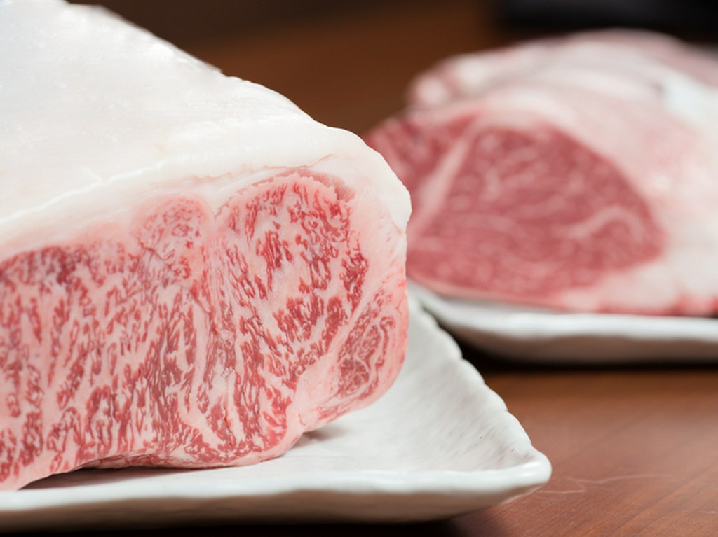 その時々に一番良い熟成具合の黒毛和牛に舌鼓