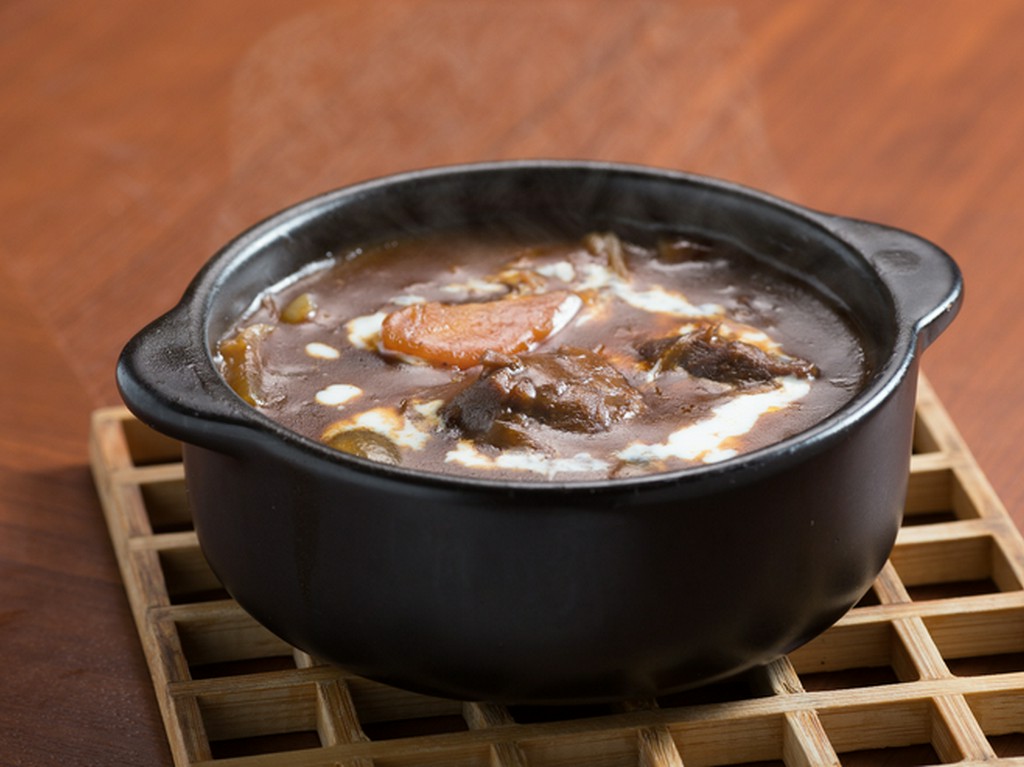 コラーゲンたっぷりの『ビーフシチュー』