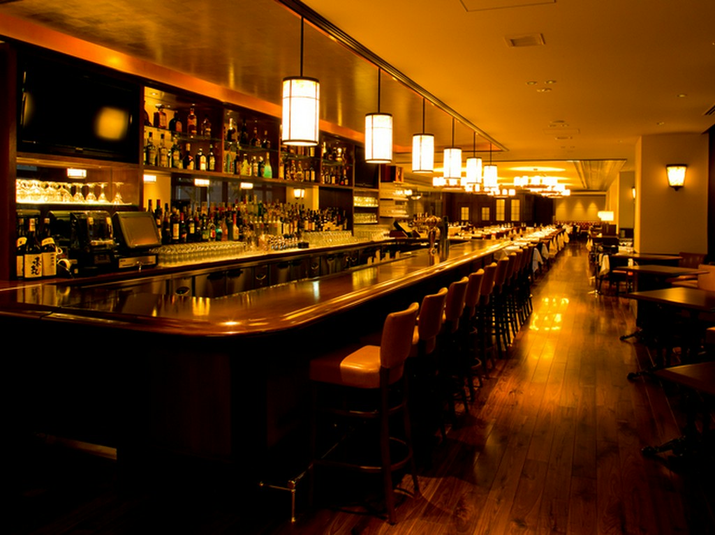 カウンター席ではお一人様にも対応できます