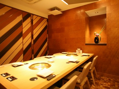 接待など大切な人を招いてのお食事に人気の「個室」