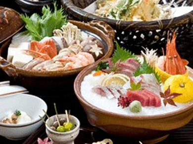 季節のコース3000円(税別)〜ご用意しております！