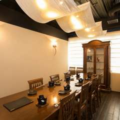 最大10名様まで入れる洋室の個室もご用意