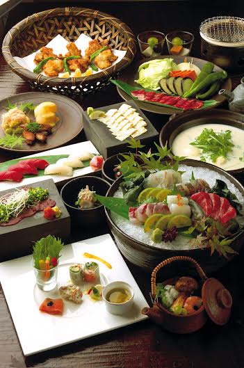 各種季節套餐4,400日圓～7,700日圓