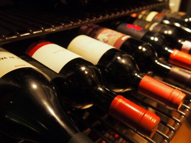 豊富なラインナップと知識に感じるワインへのこだわり