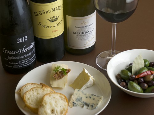 お1人様にもぴったりの一皿で、ワインが進みます