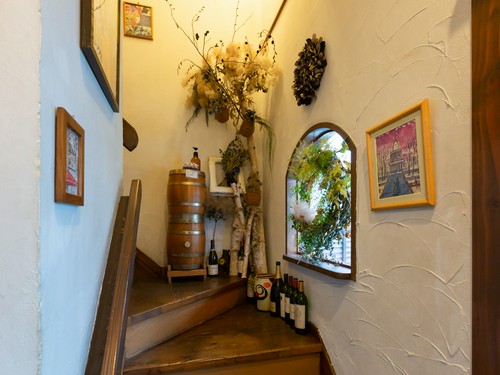 居心地の良いひとときへと誘ってくれる一軒