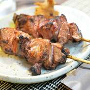 120分飲み放題付き(コースとは別途料金)
女性に大人気の濃厚レバーも入った鶏Ｄｅ女子会プラン』！たまには、親しい友人や同僚を誘って女子会はいかがですか。お酒好きな仲間との女子会にぴったりなプランです！
