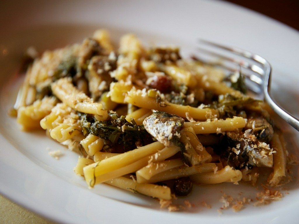 鰯とウイキョウのカサレッチェ