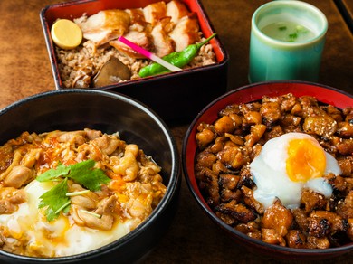 家族やグループで訪れての味比べも楽しい
