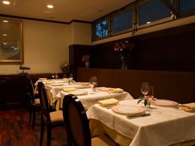 正統派のフレンチレストランで、肩肘張ることなく楽しめます