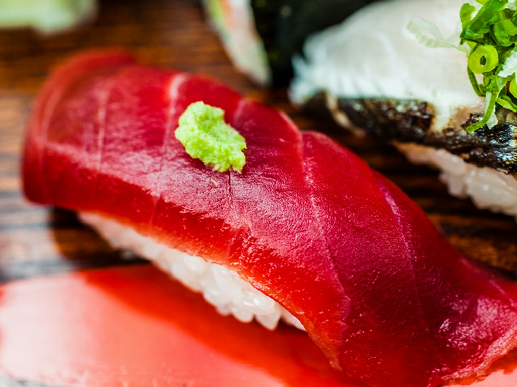 本マグロの質のよさを物語る『赤身の漬け』