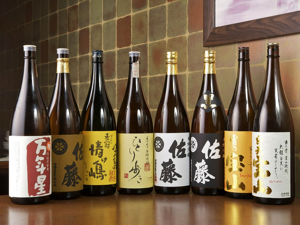 焼酎も豊富にそろっています