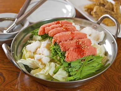 どーんとのった存在感満点！　もつとめんたいのコラボ