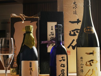 希少な一本など、料理をさらにおいしくする品揃え