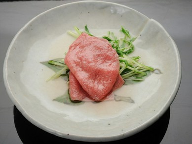 洗練された”美食肉”の世界に酔いしれる大人デート