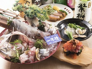 九州産の「野菜」や新鮮な「魚」などこだわりの食材を使用