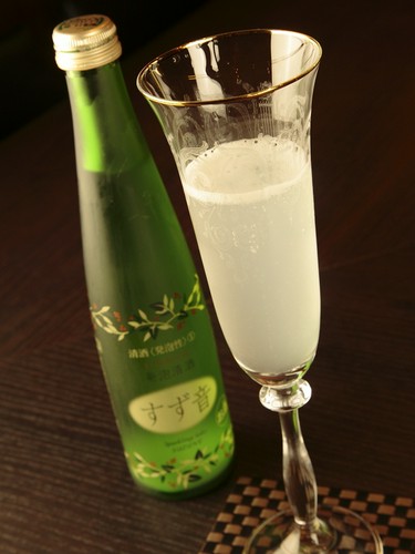 お祝いや記念日にぴったりな、スパークリングタイプの日本酒