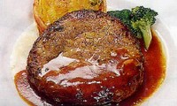 当店人気No１の牛肉料理。
薄切り牛肉のステーキに、当店自慢のオイルレモンソースがよく合います♪
