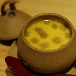 ほっこり、じんわり広がる優しさ『フォアグラ茶碗蒸し』