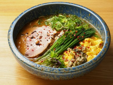 【当店イチオシ！】北海道の「旨い」を凝縮！ラーメン札幌一粒庵「元気のでるみそラーメン」DX