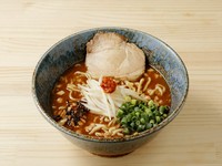 当店人気No.2！北海道産生ニンニクの風味と熟成みその深いコク【道産ニンニク味噌ラーメン】2023-4月新発売！