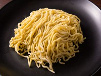 北海道産小麦100%のオリジナル麺