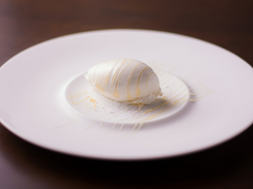 化学調味料未使用、シンプルな美味しさ『出来たて自家製アイス』