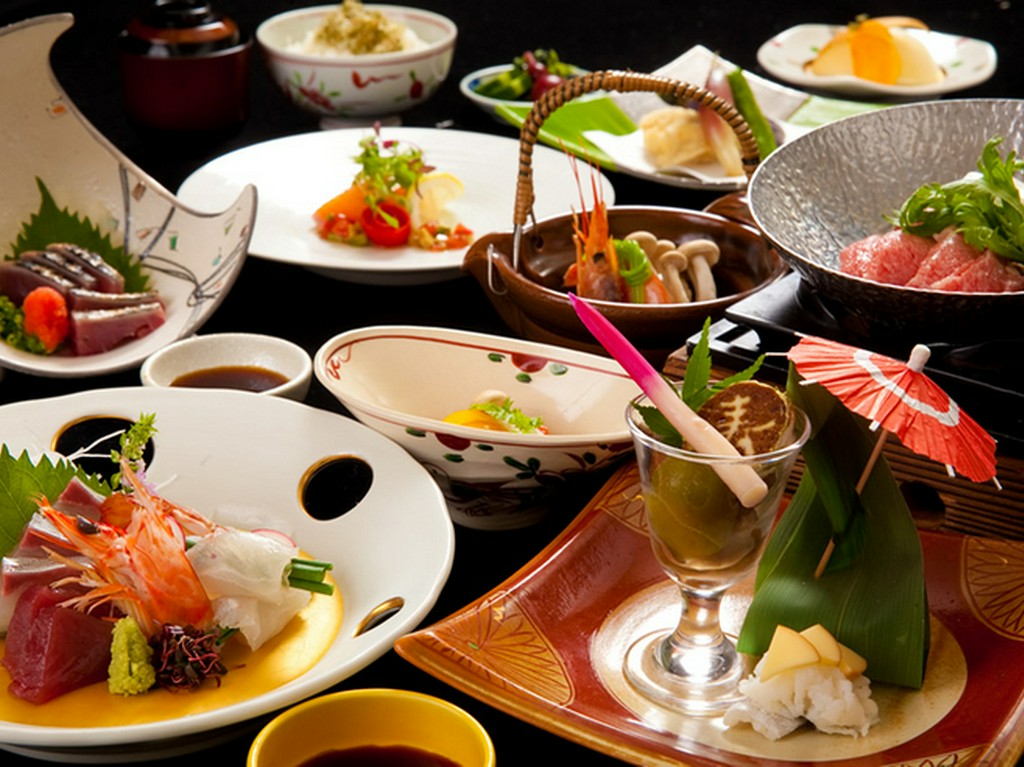 旬の食材が中心、御祝にふさわしい懐石料理『御祝膳』