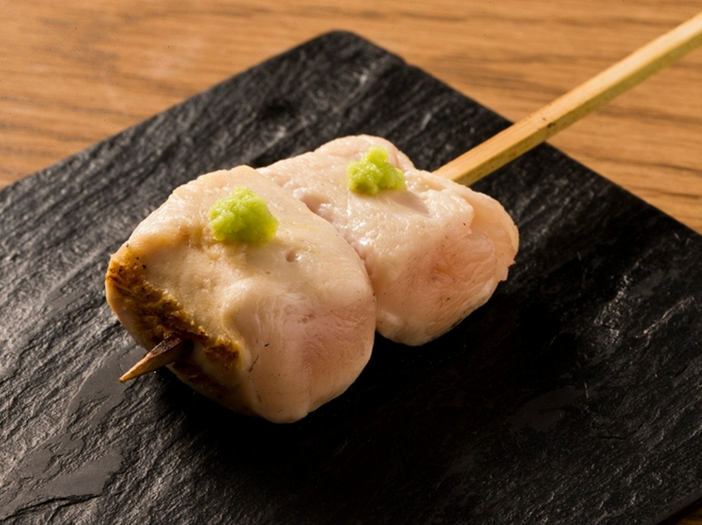 様々な日本酒を取り扱っております。