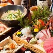 鍋コースやしゃぶしゃぶコースと各種取り揃えられています。コースには飲み放題も付けられるのでお得！