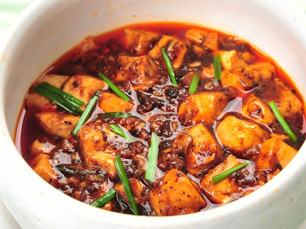 ピリッとした辛さが際立つ『マーボー豆腐（麻婆豆腐）』