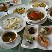 ※2名様より。
※グループ全員が揃われた時にのみご利用できます。
※価格は税抜表示です。