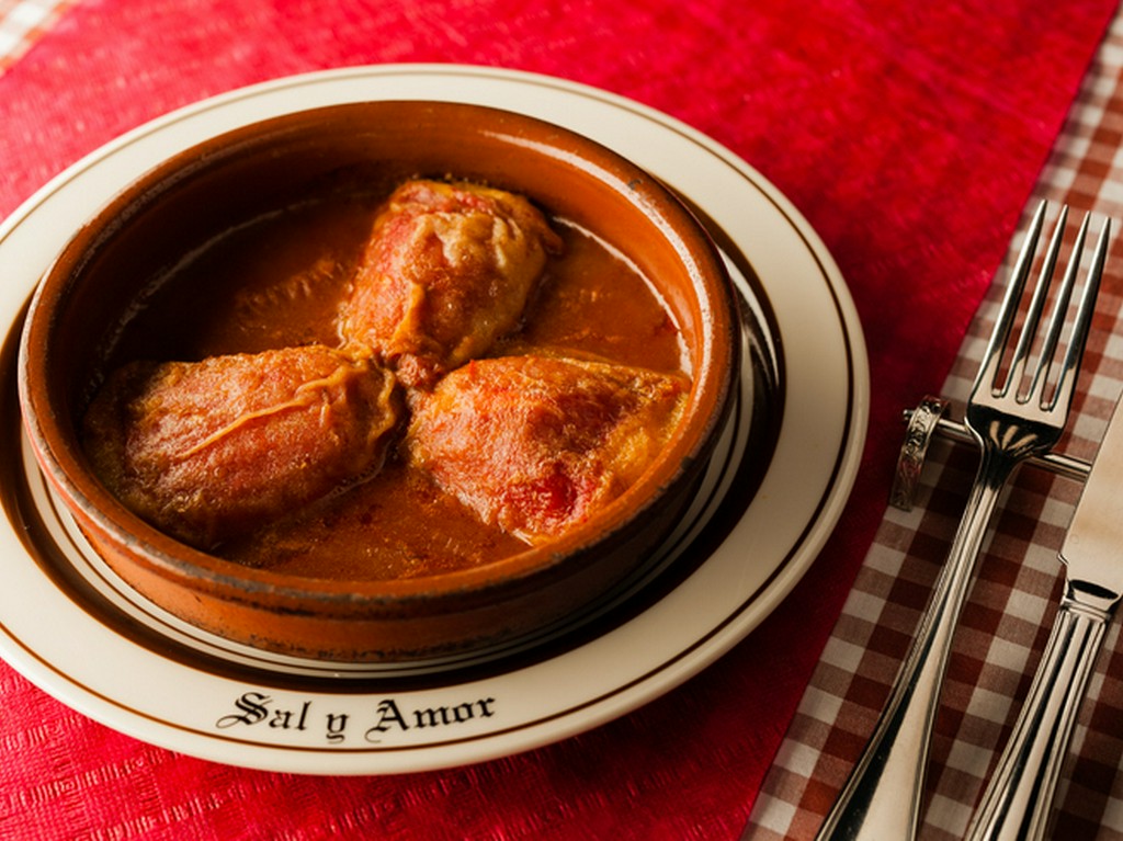 『ピミエントス・デル・ピキジョ・レジェノス・デ・ペスカード』