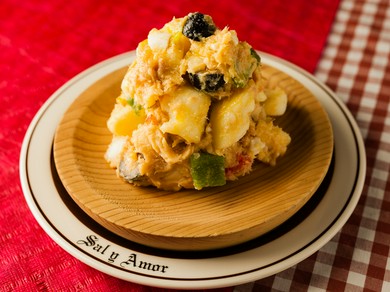 スペイン版ポテトサラダの『エンサラダ・カンペラ』