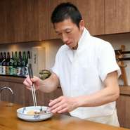 おいしいものを、おいしいときに食べる。それが一番の贅沢です。四季が豊かな日本にあって、その感性を“食”によって取り戻したいですね。