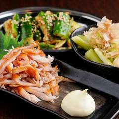 めずらしい銘柄が種類豊富。おいしい料理を肴に乾杯！　