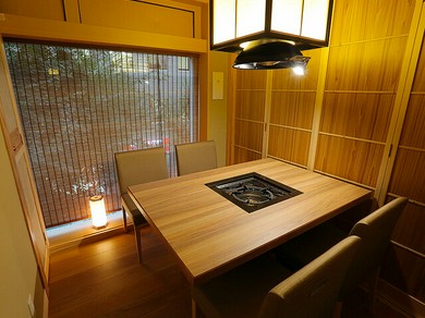 落ち着いた大人の雰囲気。夫婦やカップルの記念日デートに