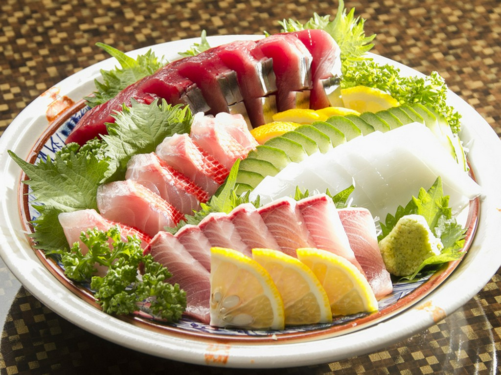 その日の鮮魚の『刺身盛合せ』は１人前からでもお願いできます