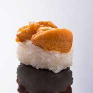 うに：860円
炙り海水うに：1200円
塩海水うに：1200円
軍艦海水うに：1200円
海水うに：1200円