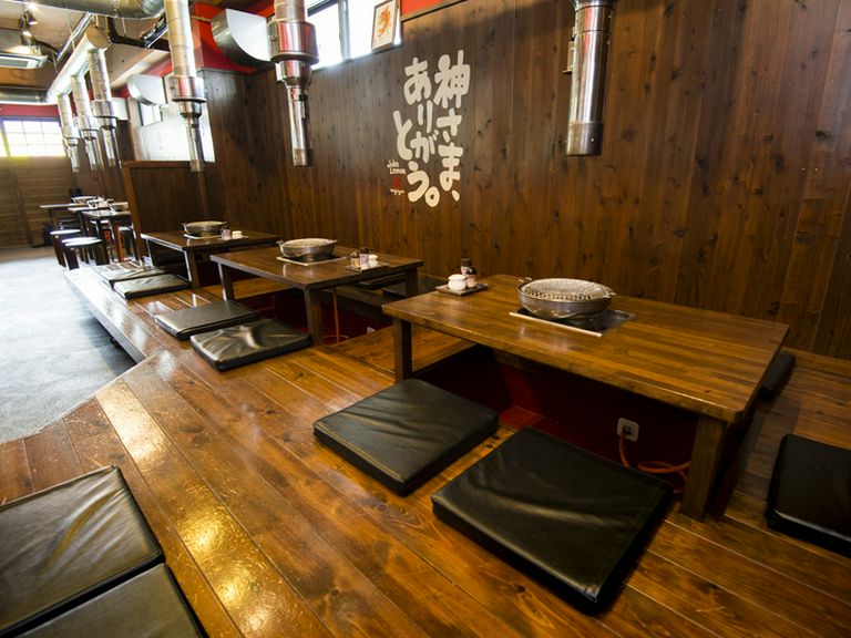 子ども連れでもOK。家族でゆっくりと過ごせる座敷席